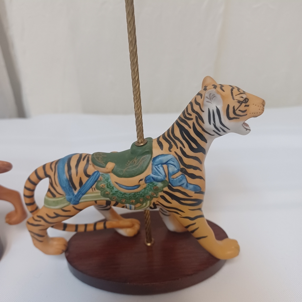 Vintage 1988 Tiger and Lion Figurine Set - Picture 14 of 16